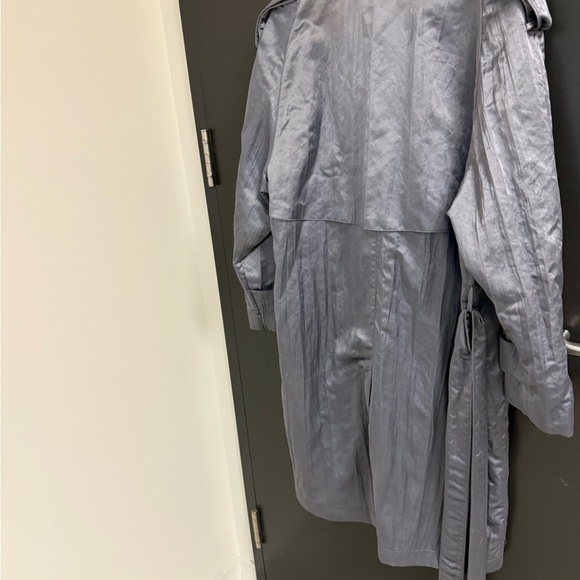 Irving Posluns size 7/8 (on tag) oversized trench EVC Silver w/ hint of blue - Picture 14 of 16